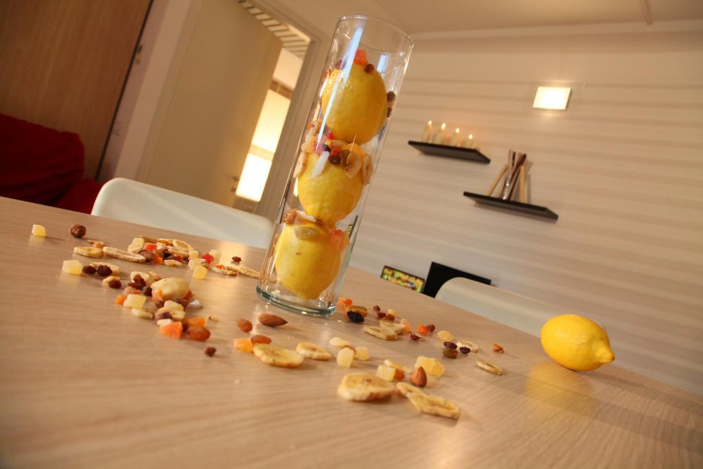 Residence Ilario Suite Hotel Riccione Værelse billede