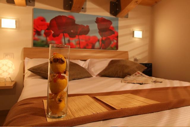 Residence Ilario Suite Hotel Riccione Eksteriør billede